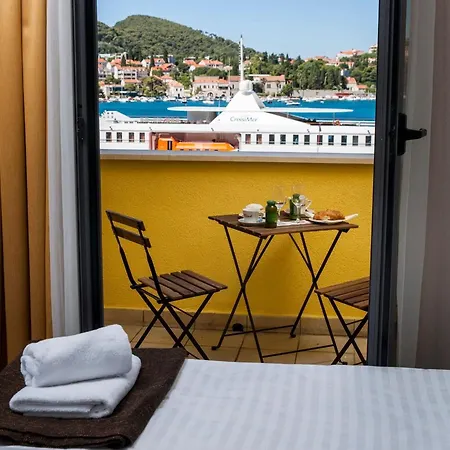 B&B Sol
