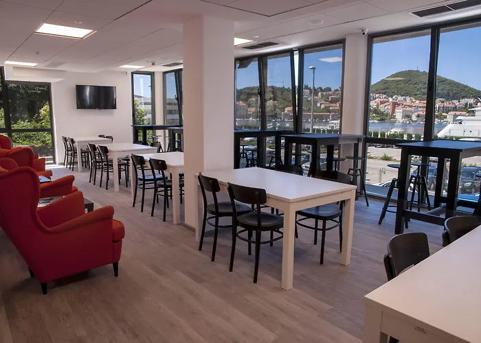 Auberge de jeunesse Sol