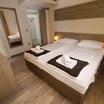ソル ホステル